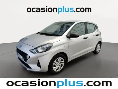Usado Hyundai i10 67 CV (49 kW) 2020 Gris plata Utilitario