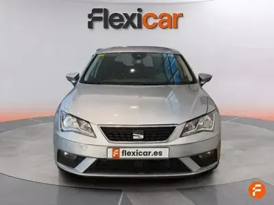 Käytetty Seat Leon Style 130 HP (95 kW) 2020 Harmaa