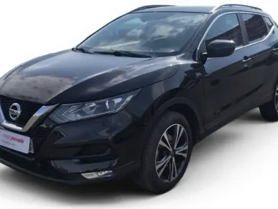 Usado Nissan Qashqai 116 CV (85 kW) 2021 Negro SUV
