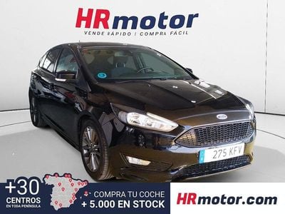 Negro Usado 2017 Ford Focus ST-Line Berlina | 12.780 € (Precio justo)