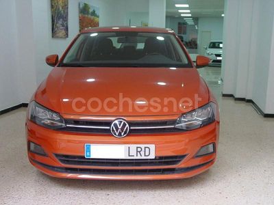 Begagnad VW Polo Advance 95 HK (69 kW) 2021 Orange Halvkombi