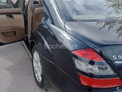 Usado Mercedes S500 388 CV (285 kW) 2007 Azul Berlina