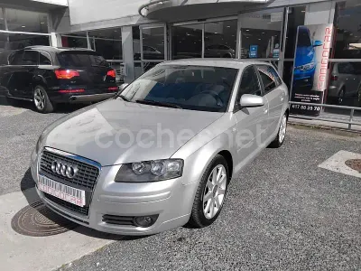 Usado Audi A3 Ambition 170 CV (125 kW) 2006 Gris / plata Utilitario