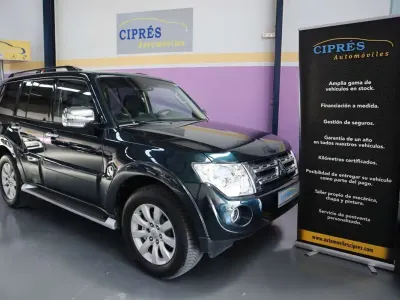Usado Mitsubishi Montero 200 CV (147 kW) 2014 Verde SUV