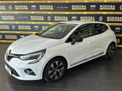 Usado Renault Clio V Evolution 90 CV (66 kW) 2023 Blanco Berlina