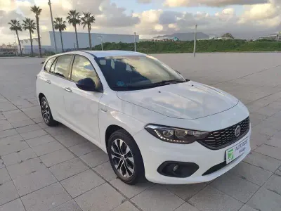 Usado Fiat Tipo Life 95 CV (69 kW) 2021 Blanco Familiar