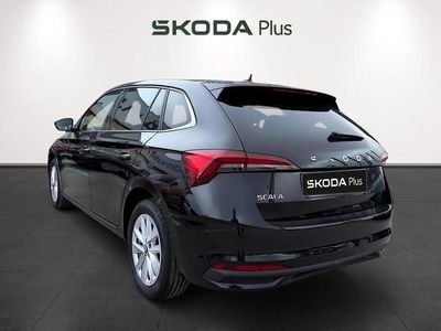 Usado Skoda Kamiq Selection 115 CV (84 kW) 2025 Negro SUV