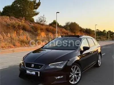 Usado Seat Leon ST FR 184 CV (135 kW) 2015 Negro Familiar