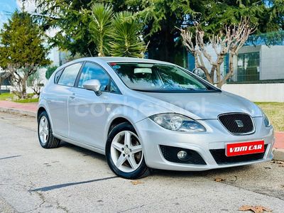 Gris / plata Usado 2010 Seat Leon Reference Berlina | 6700 € (Precio justo)