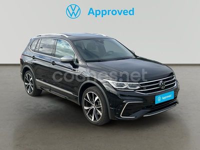 Negro Usado 2024 VW Tiguan Allspace R-line SUV | 48.650 €