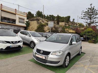Usado VW Touran Edition 105 CV (77 kW) 2008 Gris / plata Monovolumen