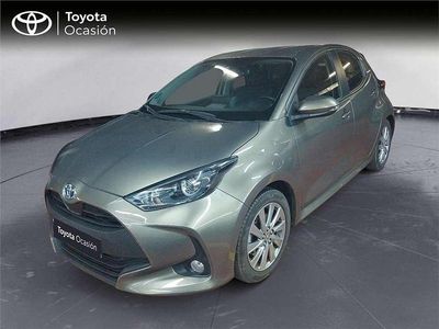 Usado Toyota Yaris Hybrid Active 116 CV (85 kW) 2022 Utilitario