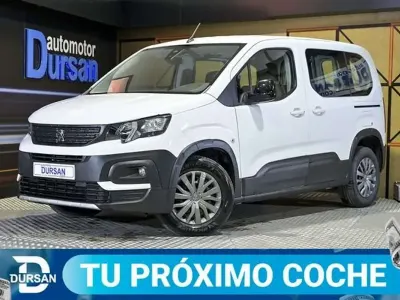 Usado Peugeot Rifter Active 102 CV (75 kW) 2022 Blanco Monovolumen