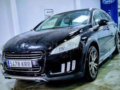 Usado Peugeot 508 RXH 200 CV (147 kW) 2015 Negro Familiar