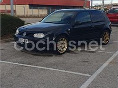 Usado VW Golf IV 110 CV (80 kW) 2001 Negro Berlina