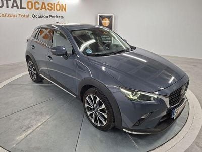 Usado Mazda CX-3 121 CV (88 kW) 2022 Gris / plata SUV