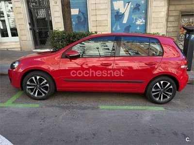 Usado VW Golf V Sport 122 CV (89 kW) 2009 Rojo Familiar