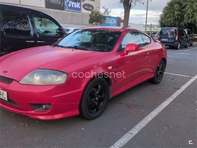 Rojo Usado 2005 Hyundai Coupé Coupe | 4000 € (Precio justo)