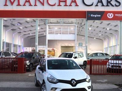 Usado Renault Clio IV Business 75 CV (55 kW) 2019 Blanco Berlina