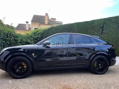 Usado Porsche Cayenne 462 CV (339 kW) 2022 Negro SUV