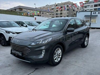 Usado Ford Kuga Titanium 190 CV (139 kW) 2022 Gris / plata SUV