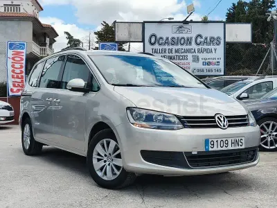 Usado VW Sharan Advance 140 CV (102 kW) 2013 Gris / plata Monovolumen