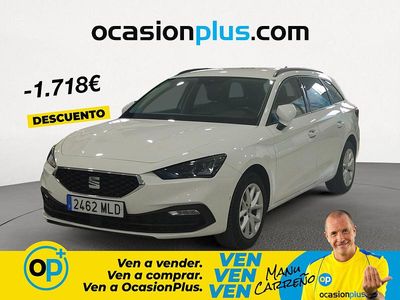 Usado Seat Leon Style 130 CV (95 kW) 2023 Blanco Familiar