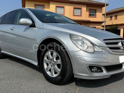 Mercedes R320