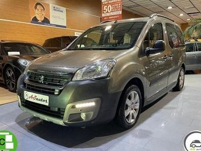 Usado Peugeot Partner Tepee Outdoor 100 CV (73 kW) 2017 Monovolumen