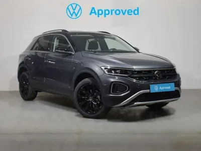 Usado VW T-Roc 110 CV (80 kW) 2024 Gris SUV
