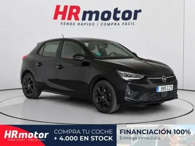 Usado Opel Corsa GS Line 101 CV (74 kW) 2022 Negro Utilitario