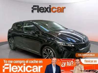 Usado Renault Clio Techno 91 CV (66 kW) 2024 Negro Utilitario