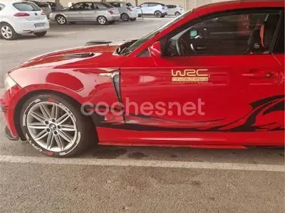 Usado BMW 120 Coupé 177 CV (130 kW) 2009 Rojo Coupe