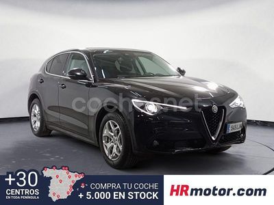 Negro Usado 2020 Alfa Romeo Stelvio Executive SUV | 28.950 € (Un poco caro)