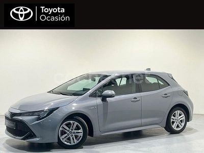 Gris / plata Usado 2020 Toyota Corolla Active Berlina | 21.900 € (Un poco caro)