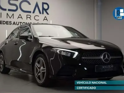 Usado Mercedes A250 218 CV (160 kW) 2021 Negro Berlina