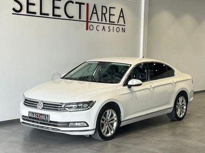 Usado VW Passat Advance 150 CV (110 kW) 2015 Blanco Berlina
