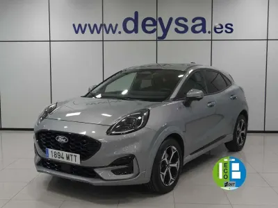 Usado Ford Puma ST-Line 125 CV (91 kW) 2024 Plateado SUV