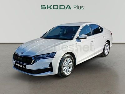 Begagnad Skoda Octavia Selection 116 HK (85 kW) 2025 Vit Sedan