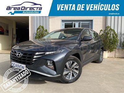 Usado Hyundai Tucson 150 CV (110 kW) 2022 Gris / plata SUV