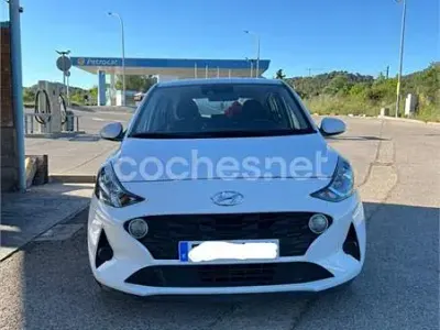 Usado Hyundai i10 67 CV (49 kW) 2022 Blanco Utilitario