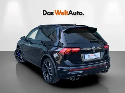 Usado VW Tiguan R 320 CV (235 kW) 2023 Negro SUV
