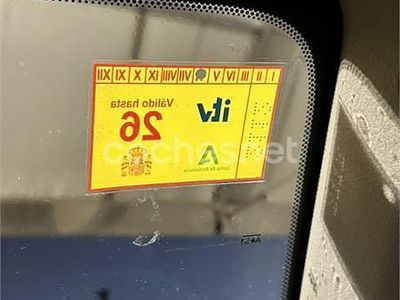 Usado Toyota Yaris Live 69 CV (50 kW) 2014 Blanco Utilitario