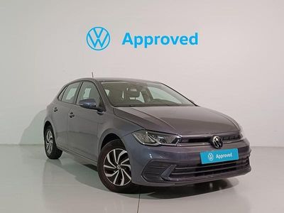 Gris Usado 2024 VW Polo Life | 17.900 € (Precio justo)
