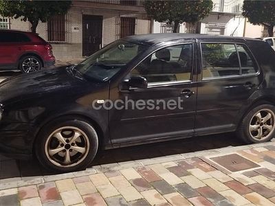 Negro Usado 2002 VW Golf Advance Berlina | 2500 € (Precio justo)