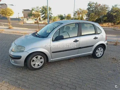 Usado Citroën C3 Exclusive 92 CV (67 kW) 2003 Gris / plata Berlina