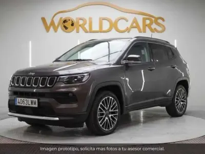 Usado Jeep Compass Limited 131 CV (96 kW) 2022 Gris SUV