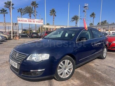 Usado VW Passat Highline 170 CV (125 kW) 2007 Azul Berlina