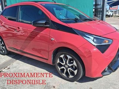 Occasion Toyota Aygo X-wave 72 PK (52 kW) 2019 Rood Hatchback