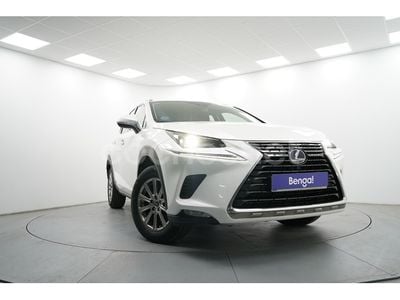 Lexus NX300h